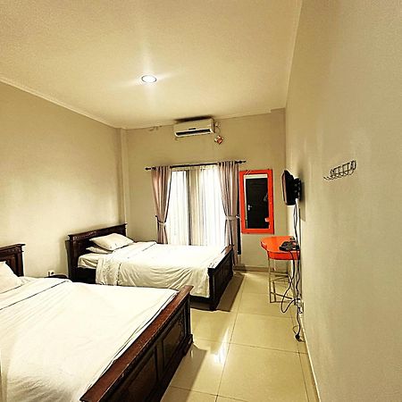 Hotel Warta Dua Denpasar  Luaran gambar