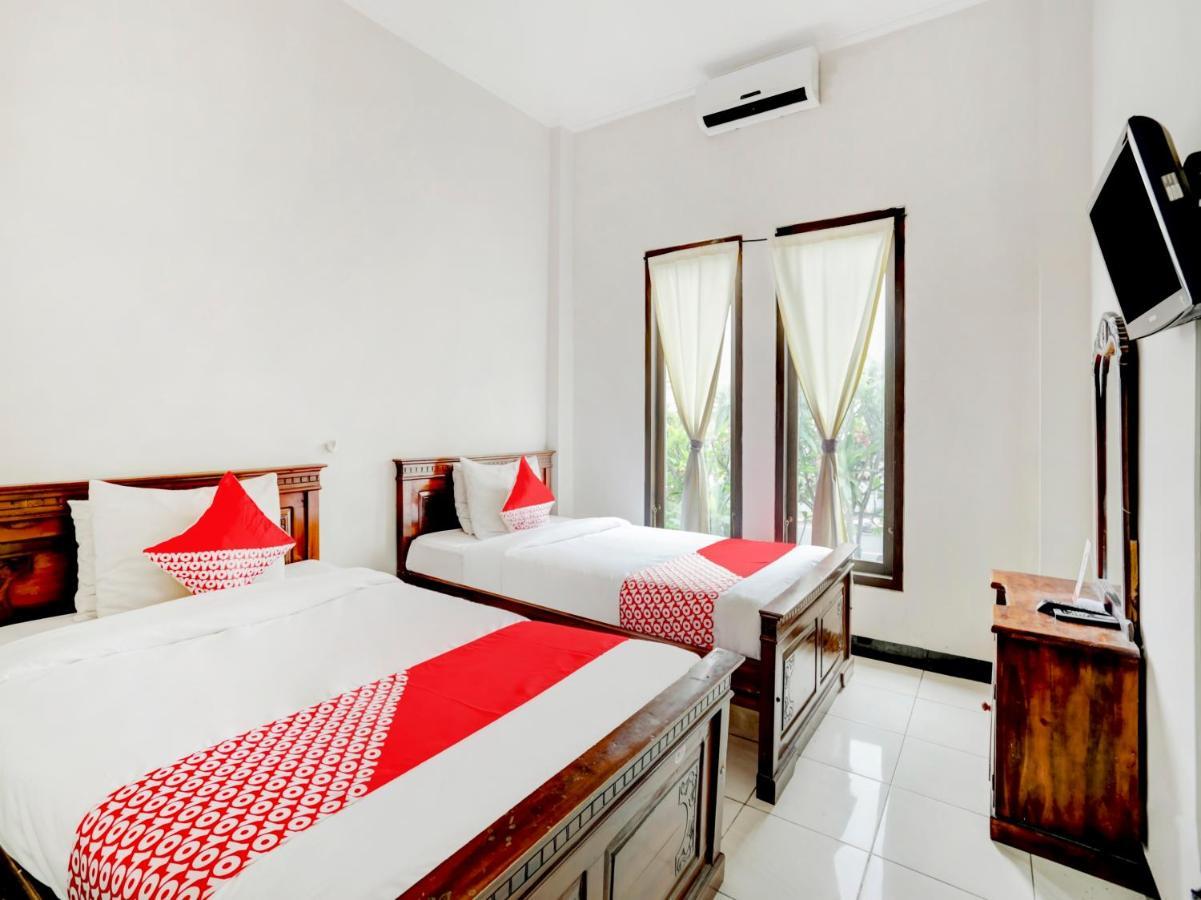 Hotel Warta Dua Denpasar  Luaran gambar