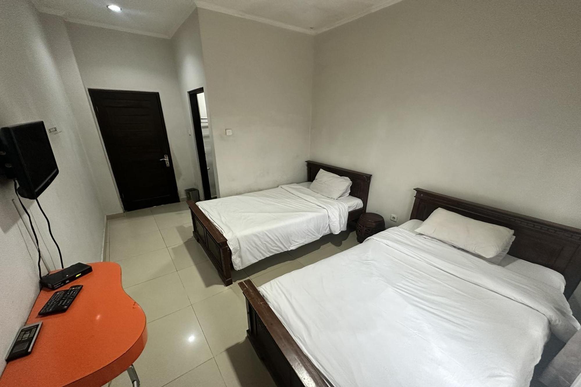Hotel Warta Dua Denpasar  Luaran gambar