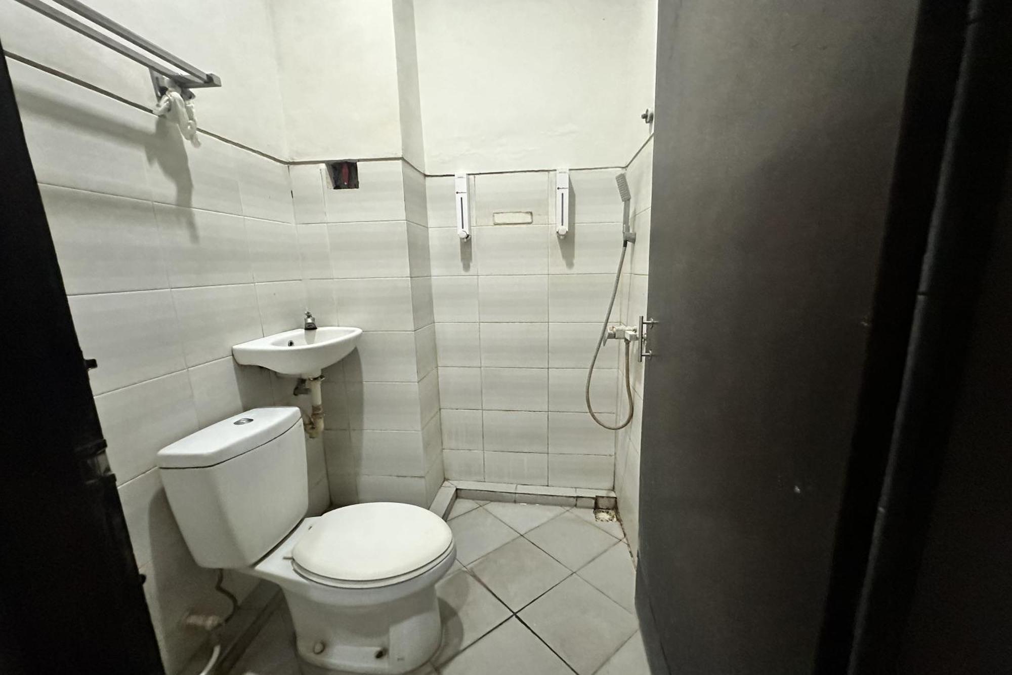Hotel Warta Dua Denpasar  Luaran gambar