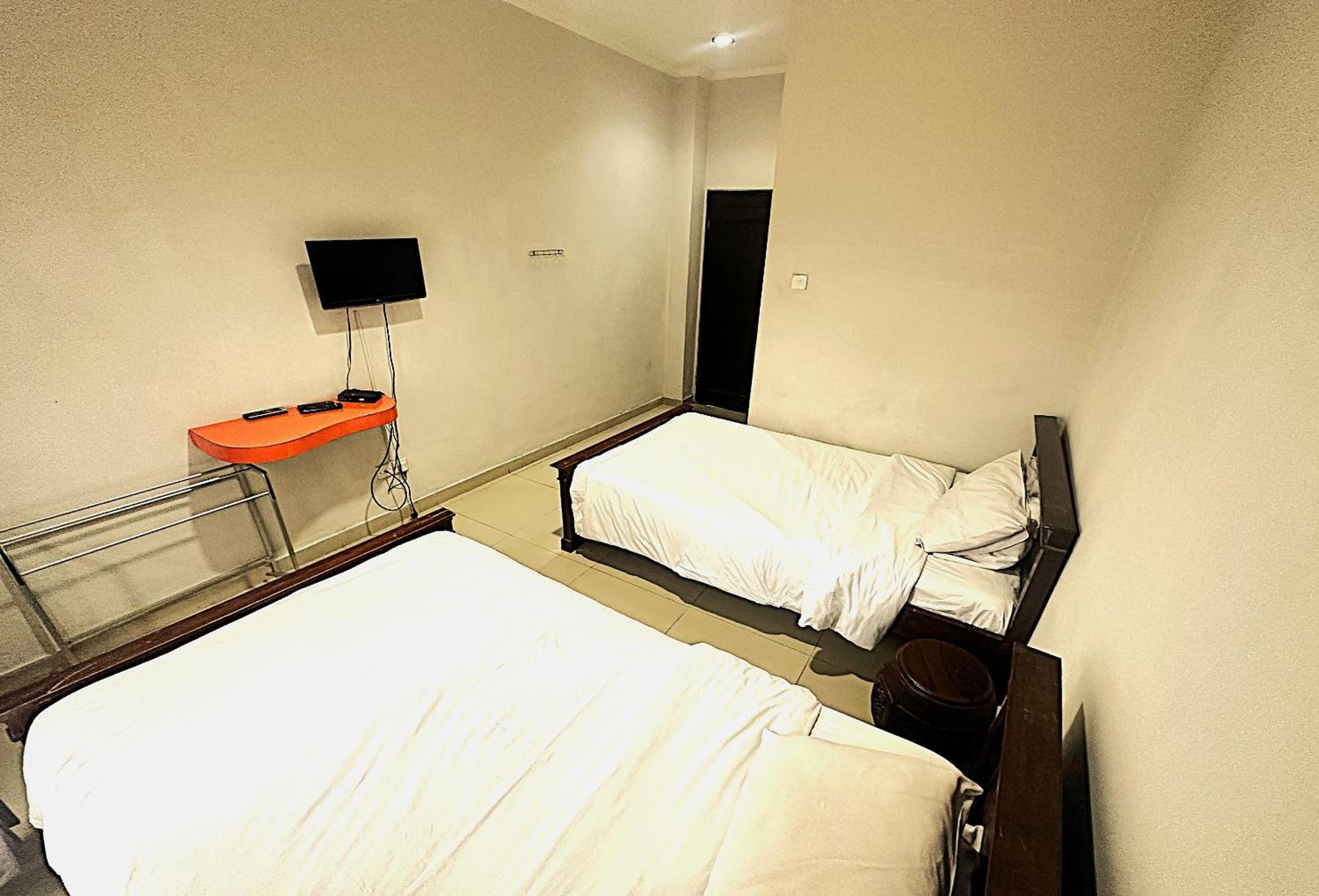 Hotel Warta Dua Denpasar  Luaran gambar