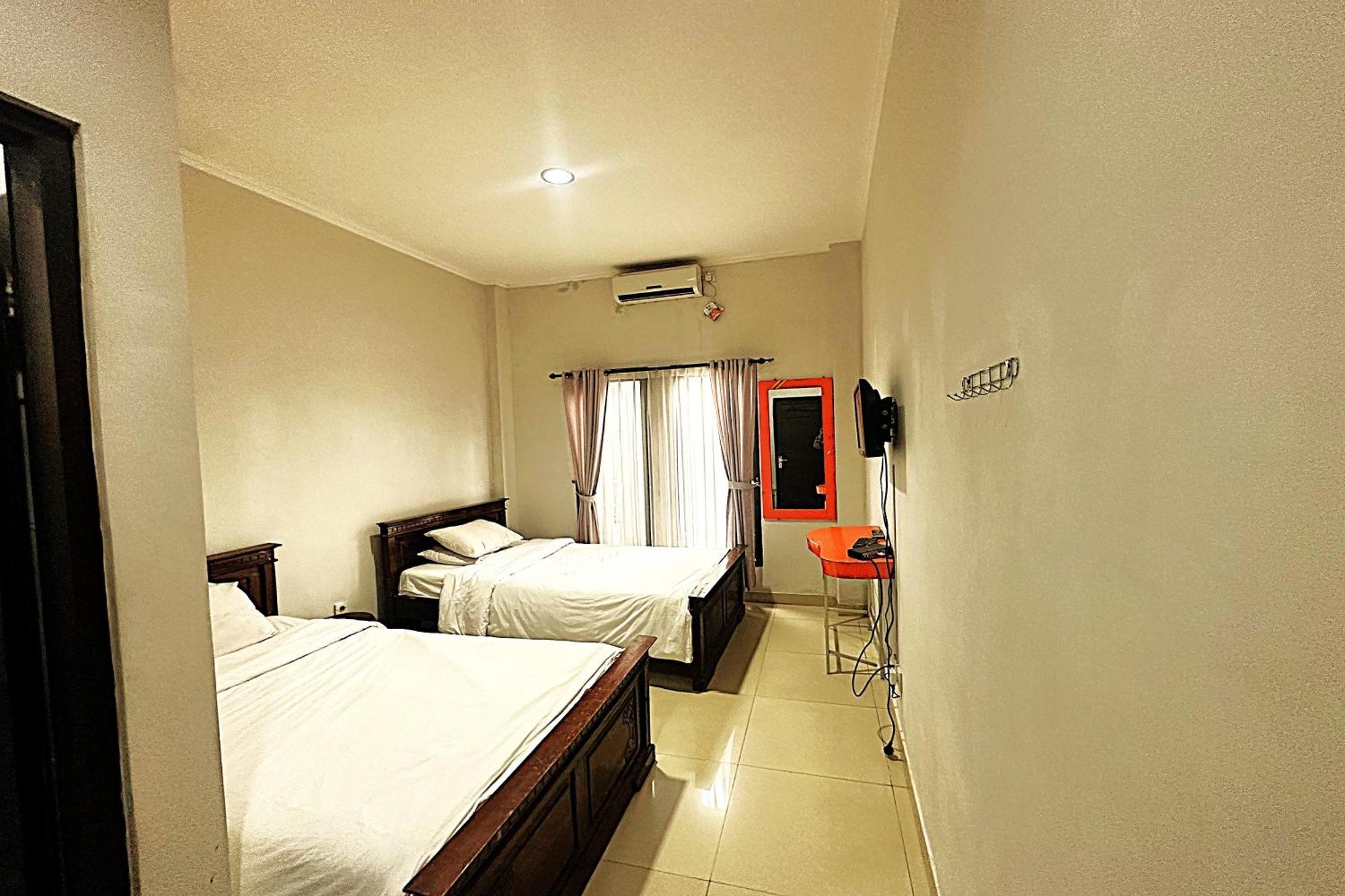 Hotel Warta Dua Denpasar  Luaran gambar